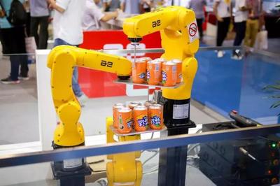 2019鄭州工博會(huì)展品回顧 工業(yè)機(jī)器人引領(lǐng)中部智能制造產(chǎn)業(yè)新升級(jí)，自動(dòng)化與機(jī)械傳動(dòng)協(xié)同創(chuàng)新