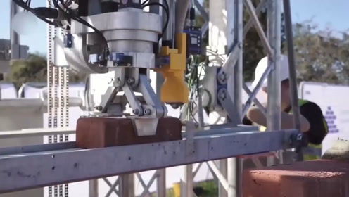 建筑自動(dòng)化浪潮 砌磚機(jī)器人、Jayco起重機(jī)與創(chuàng)新機(jī)械傳動(dòng)盤(pán)點(diǎn)